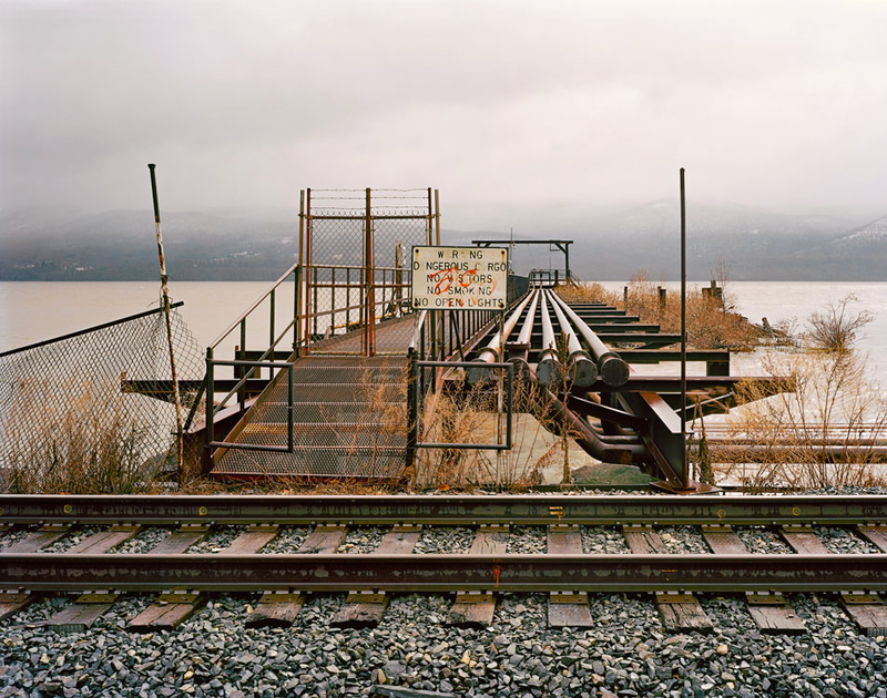 Illustration for article titled Beautiful Lonely Railroads Winding Through America's Landscape